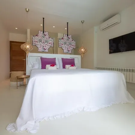 Impressive Ibiza El Zafiro 6 Bedrooms Private Gym Fantastic Views Villa Sant Josep de sa Talaia