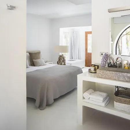 Villa Impressive Ibiza El Zafiro 6 Bedrooms Private Gym Fantastic Views Sant Josep de sa Talaia