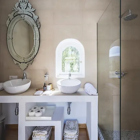 Villa Impressive Ibiza El Zafiro 6 Bedrooms Private Gym Fantastic Views